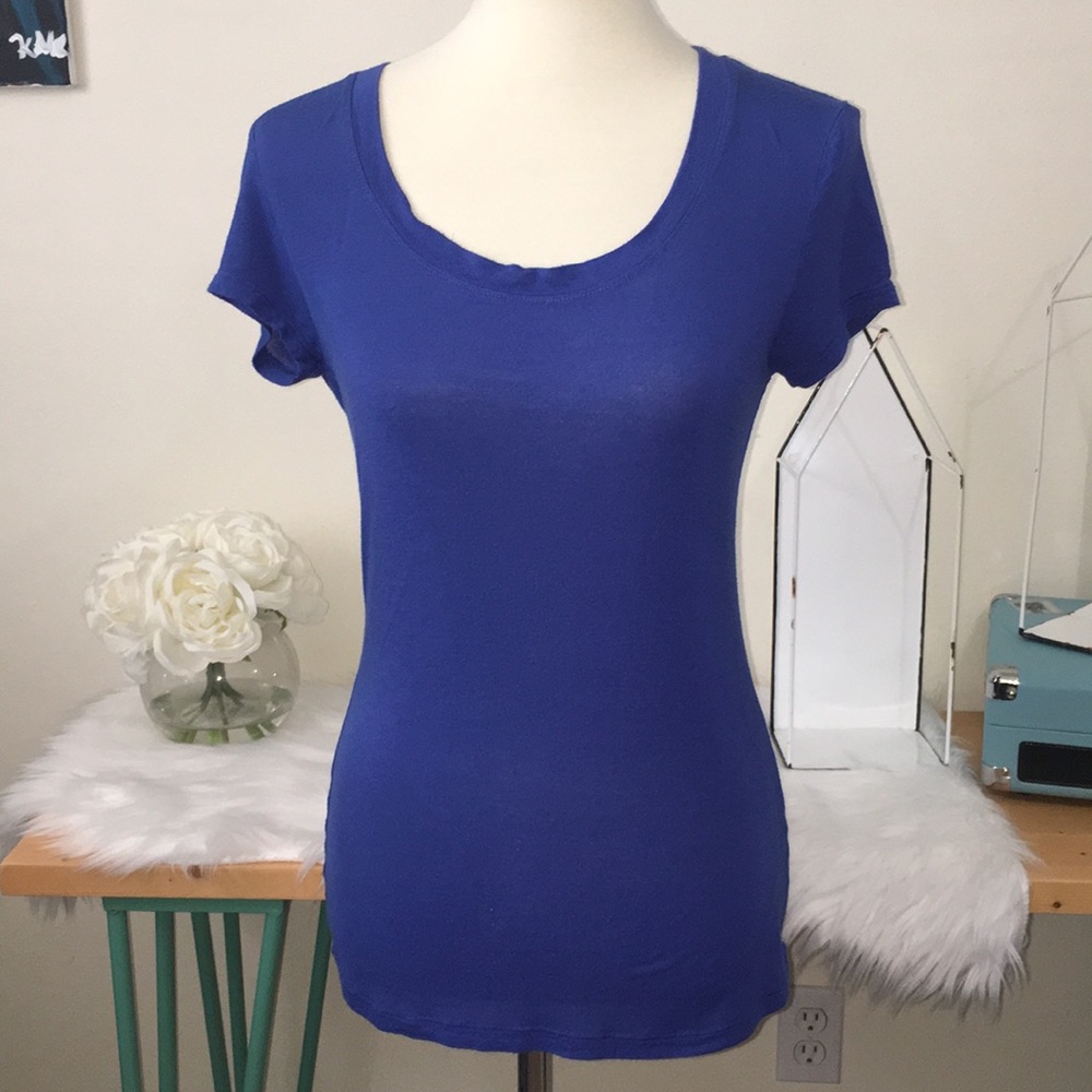 Blue Short Sleeve Tee Size Large‎ * Rue 21 * Long T